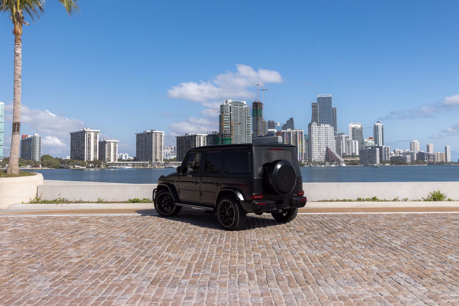 Mercedes-AMG G63 exotic car rental Miami — photo 5